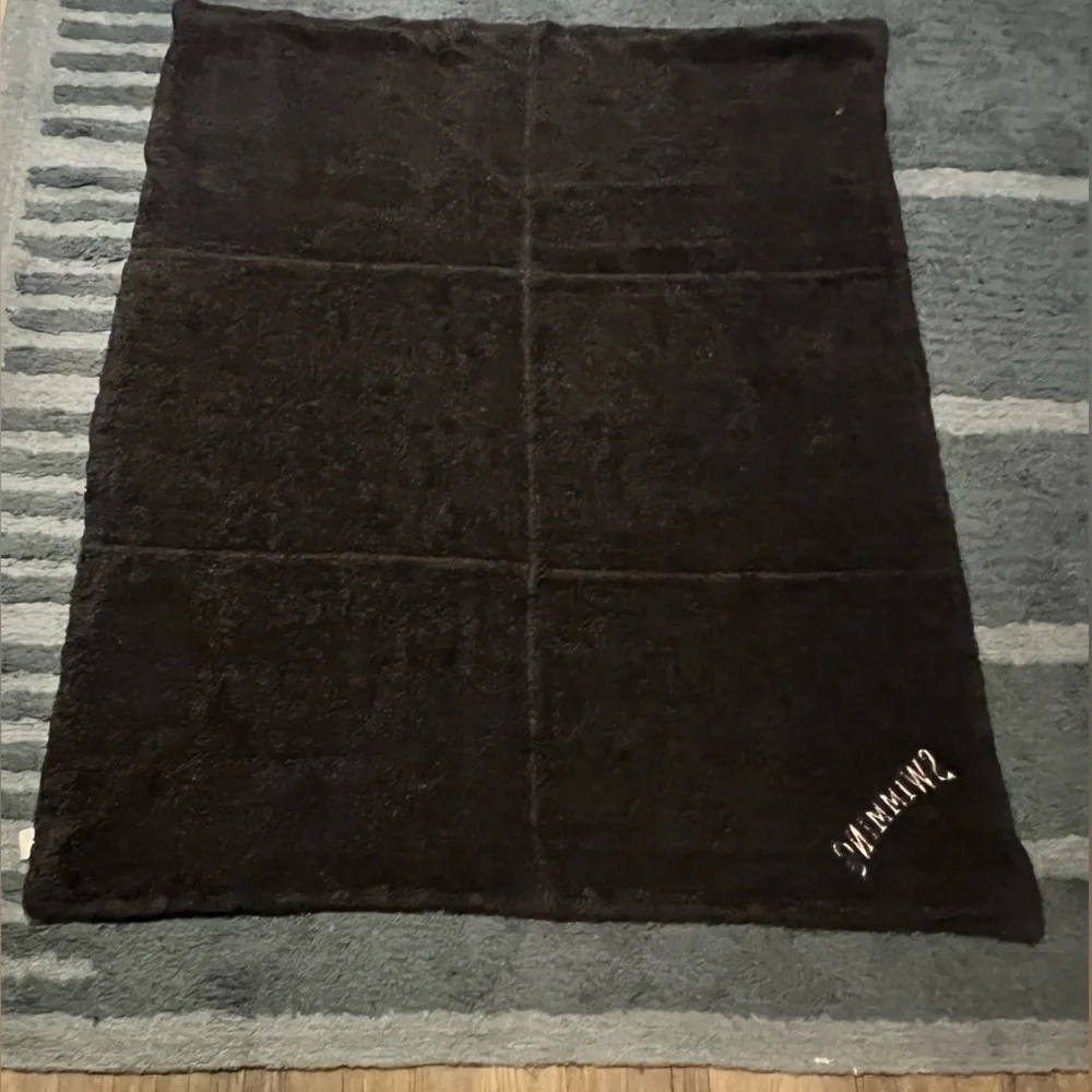 Source Unknown Black Swimming Throw Blanket